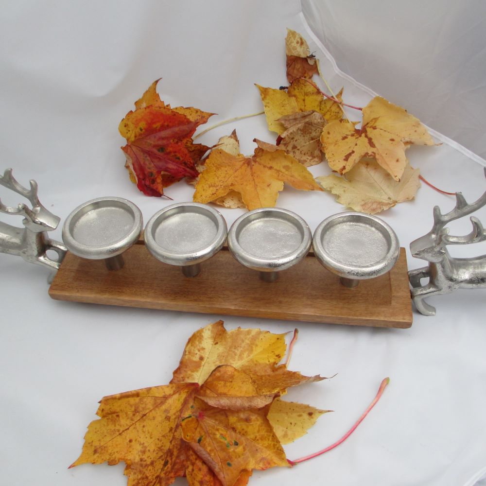 Einzigartiger, sehr hochwertiger Kerzenständer mit Hirschen – Bild 5