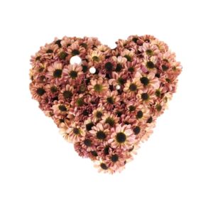 Alternative view of Das liebliche Herzchen, aufwändig gesteckt aus Chrysanthemen