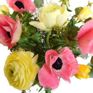 Alternative view of Der fröhliche, zauberhafte Frühlings-Strauss mit bunten Ranunkeln